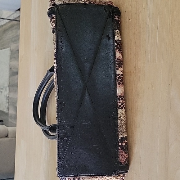 Simply Vera Handbag - Picture 6 of 7